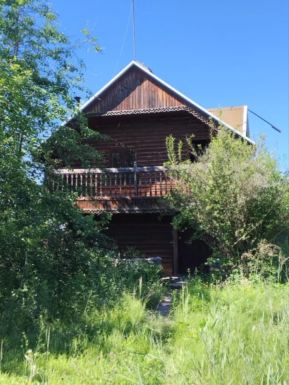 Домик с баней и бильярдом