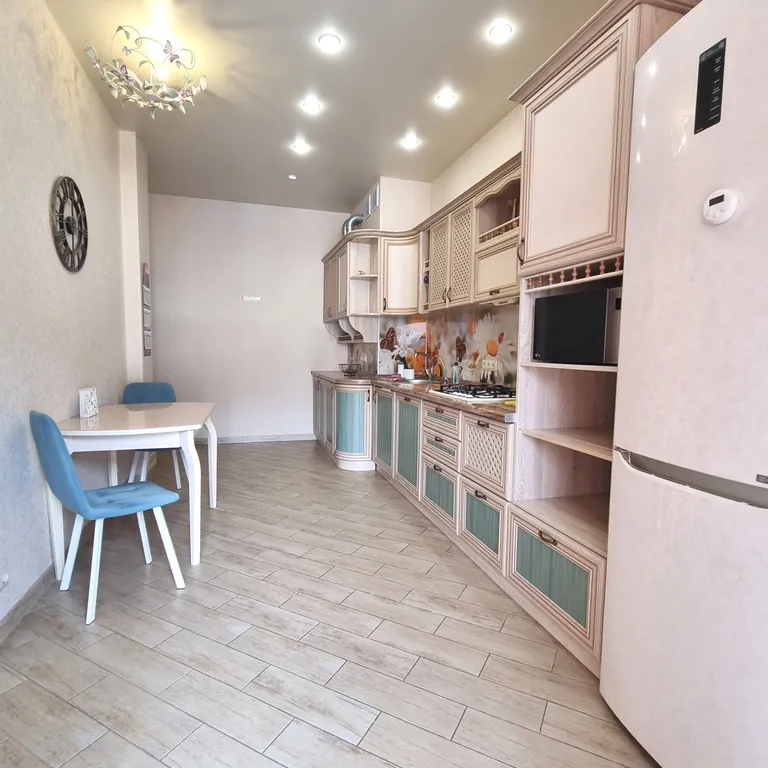 Просторная квартира с открытым балконом в новом ЖК Гоголь