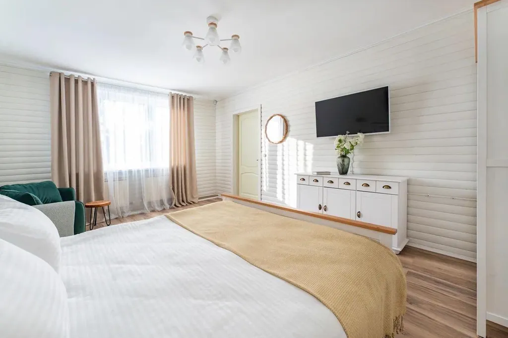 Дом Писателя коттедж с 5 спальнями