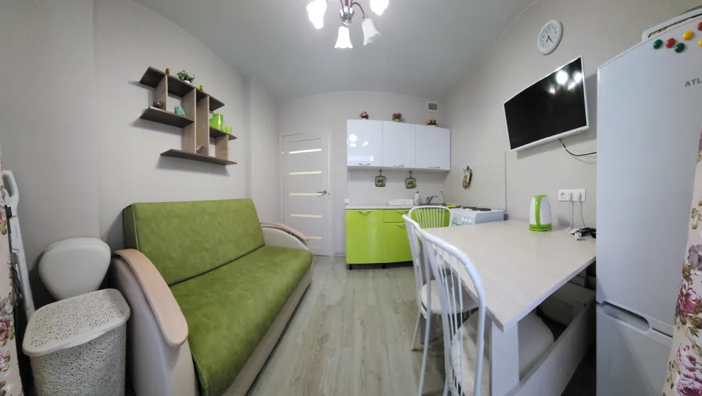 Однокомнатная квартира в жк с бассейном