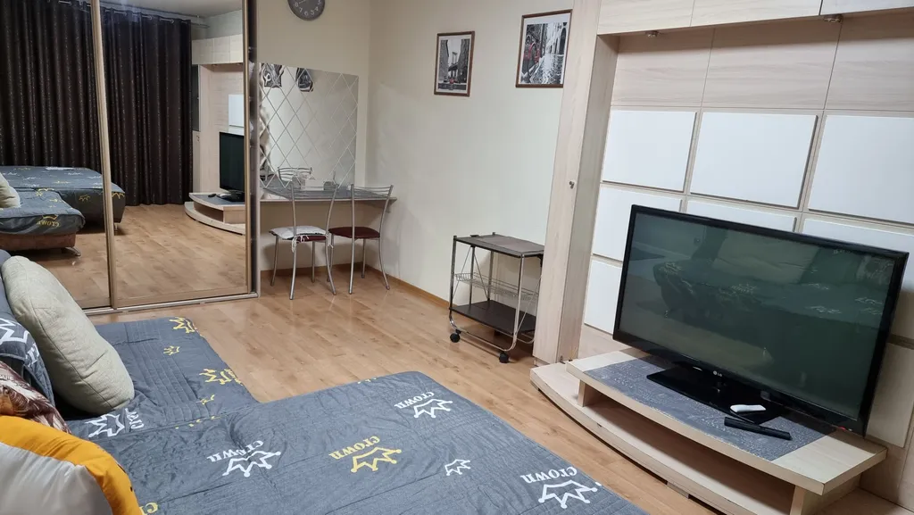 Уютная квартира недалеко от ТЦ Броско Молл