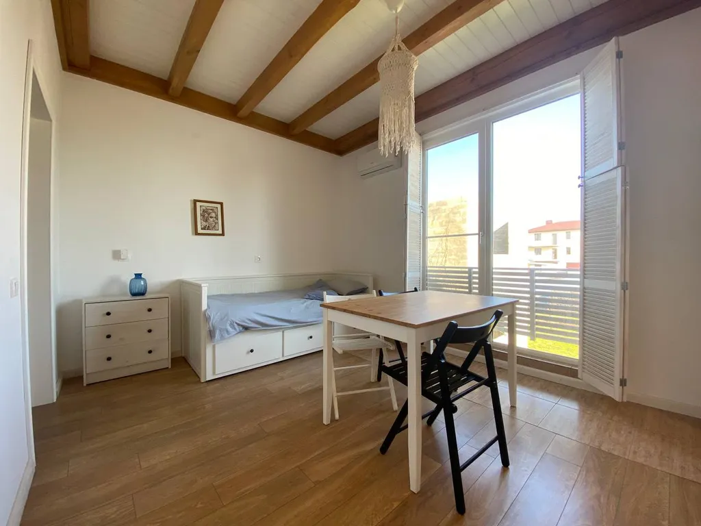 4-комнатная Квартира