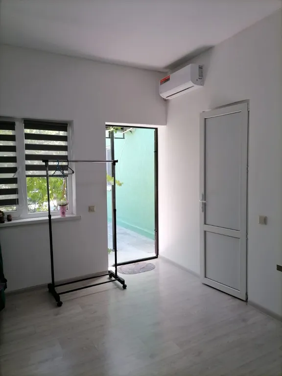 Двухквартирный дом недалеко от моря