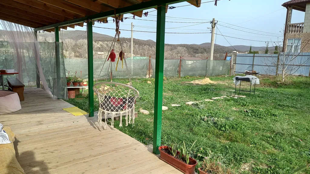 Отдых в уютном, уединенном домике на 6 сотках.