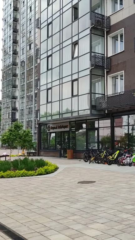 ЖК с охраняемой закрытой территорией большой детской зоной