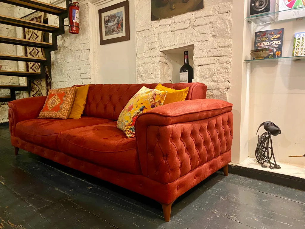 Дом в стиле лофт в Старом Тбилиси