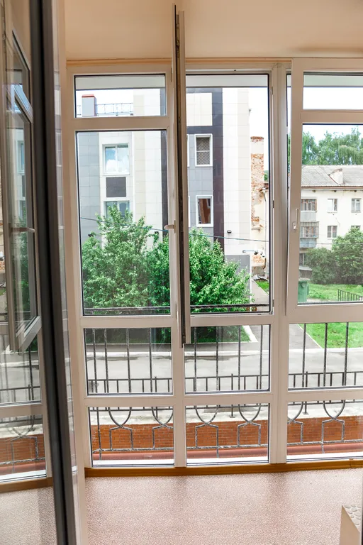 Большая квартира в самом центре города на площади