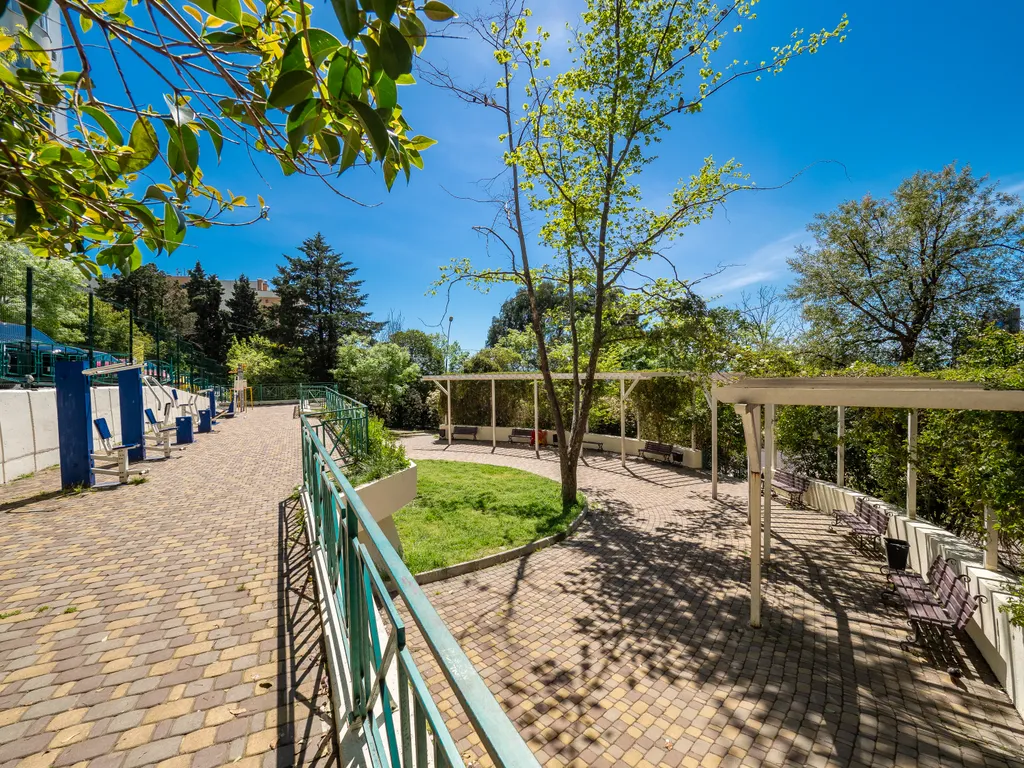 Дизайнерская студия рядом с морем