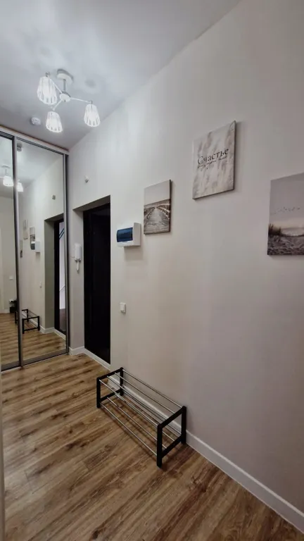 Квартира Уютная евро однушка с видом на бассейн — Варваровка