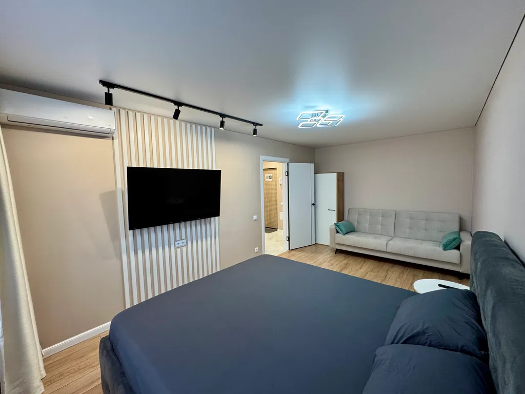 Видовая квартира на набережной! Вид на Море и НВАЭС!Кровать King Size