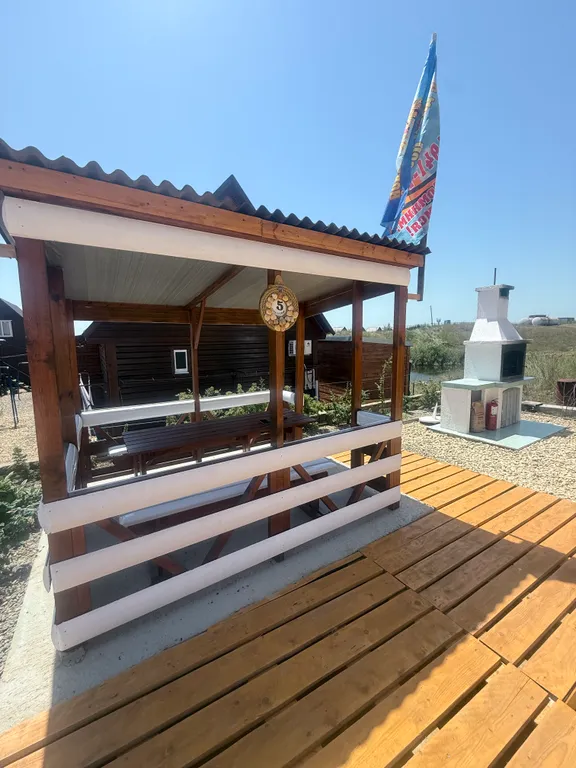 Домик с видом на море