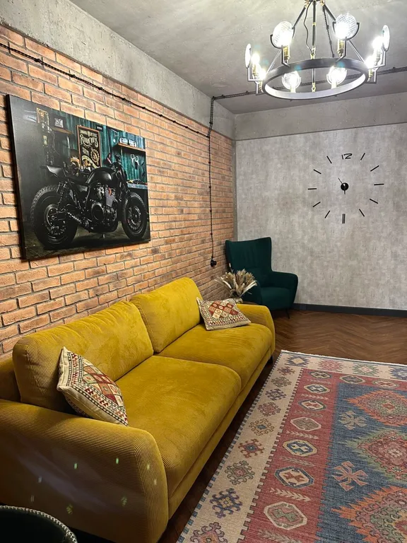 Шикарная квартира в лофт стиле, недалеко от моря со всеми удобствами