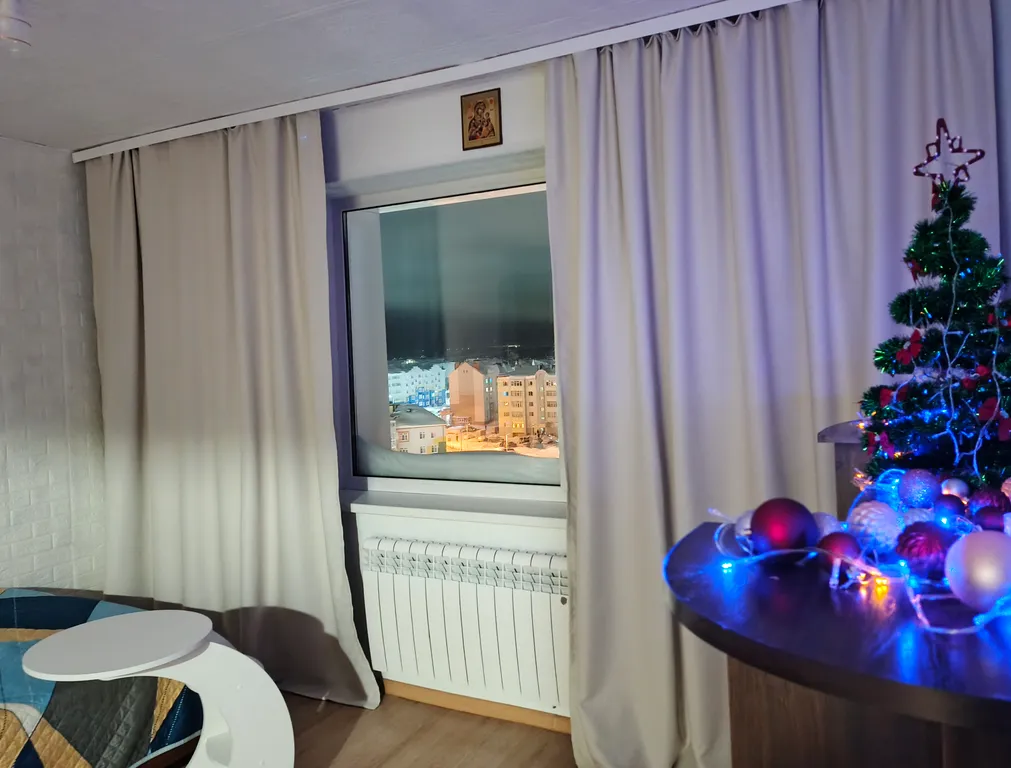 Квартира  с 2-мя изолирован комнатами, в доме с отличным расположением — аренда посуточно в Губкинский