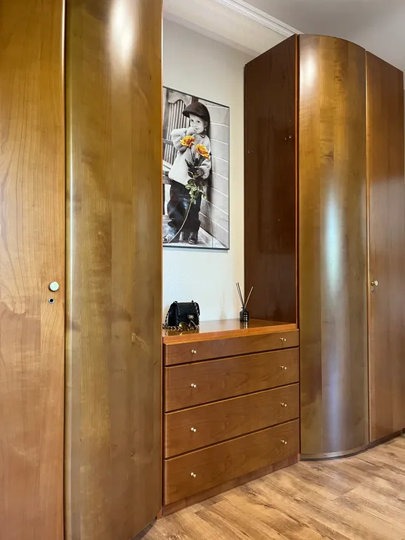 Квартира Просторная квартира с раздельными комнатами рядом с Королевскими ворот — Калининград