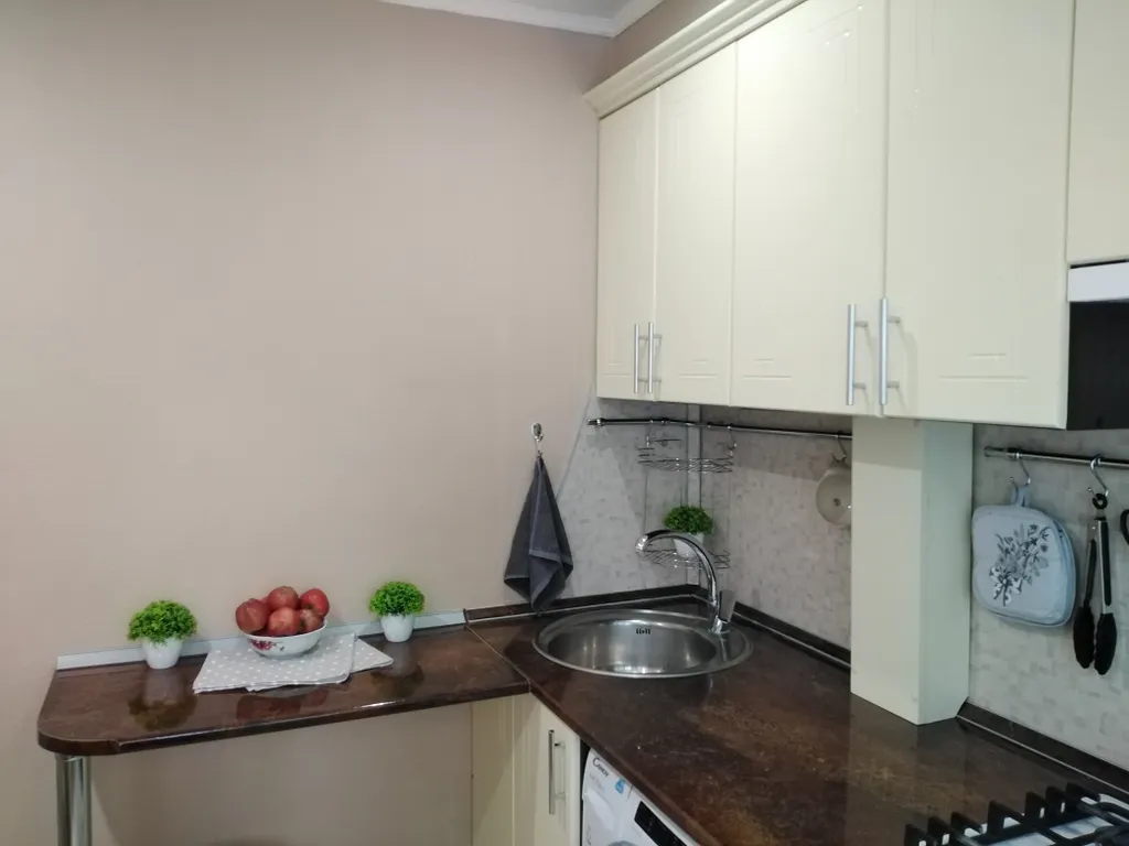 Квартира Уютная 2-х комнатная квартира со всем необходимым — Отрадный