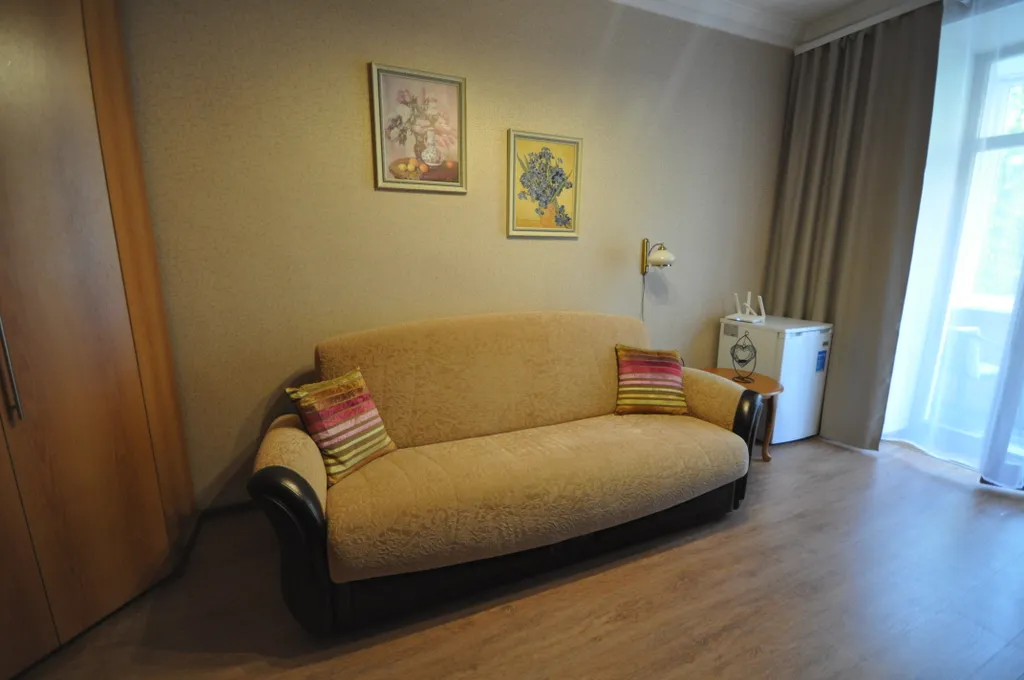 Просторная комфортная 3-комнатная квартира в центре около Акватории