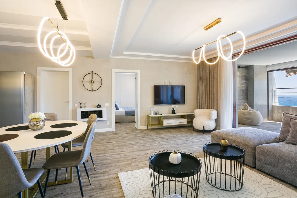 4-комнатная Квартира