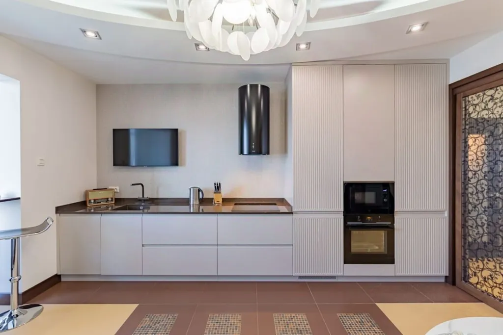 2-комнатная квартира с красивейшим видом на море и горы