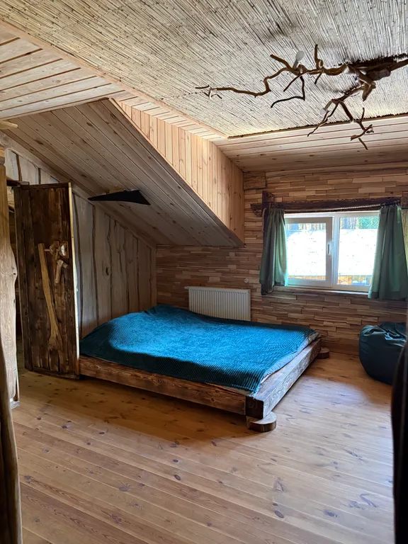 Дом-коттедж банкетный зал, спальни, доп: баня и купель, Минское море