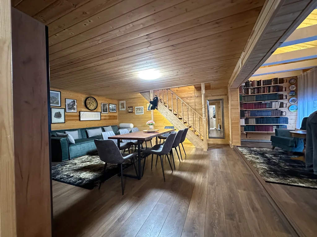 Дом с баней и чаном