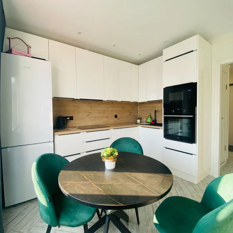 Двухкомнатная квартира с балконом