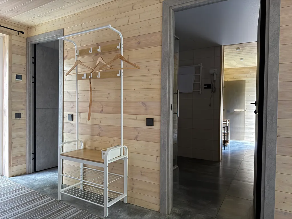 Коттедж Уютный дом Поле с баней на дровах и сибирским чаном — Лопатино