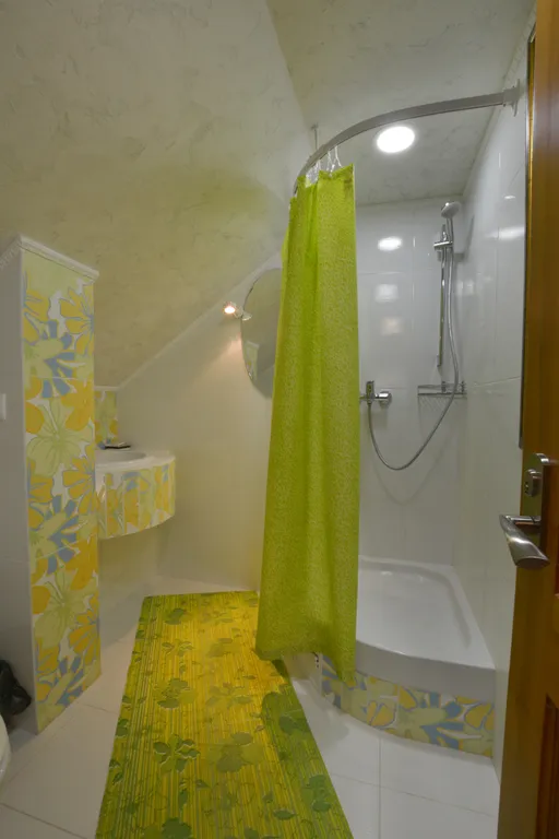 Семейный четырехместный блок