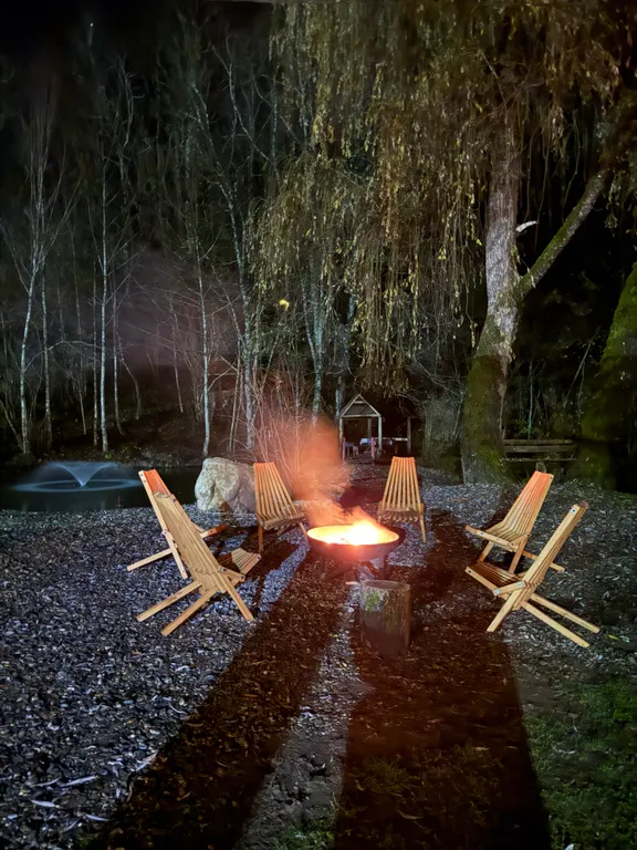 Квартира Жилая комната на четверых в деревянном таунхаусе — Апшеронск