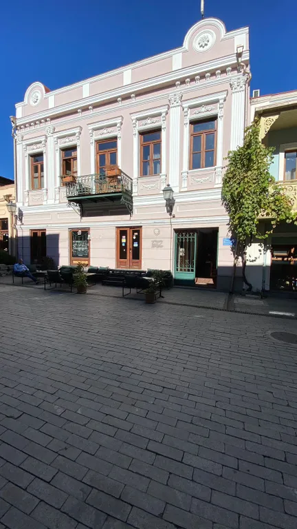 Уютная квартира в центре Тбилиси