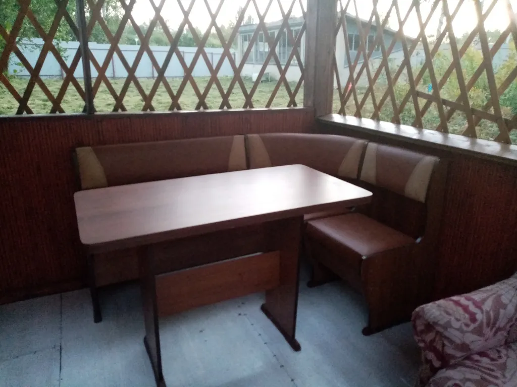 Дом на берегу реки в санаторно-курортной зоне