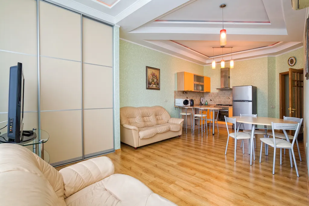 Апартамент возле моря и приморского парка