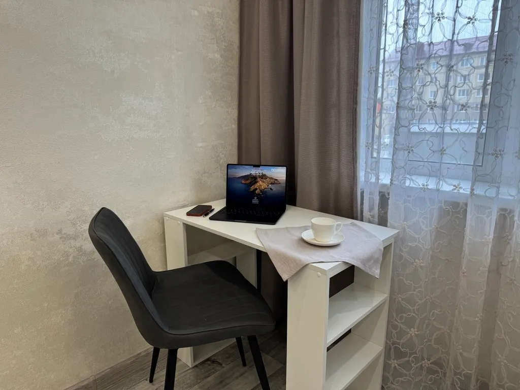 Двухкомнатная квартира с новым ремонтом в центре города