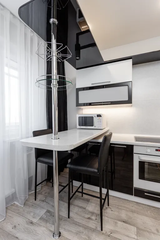 2-комнатная квартира возле ТЦ Планета