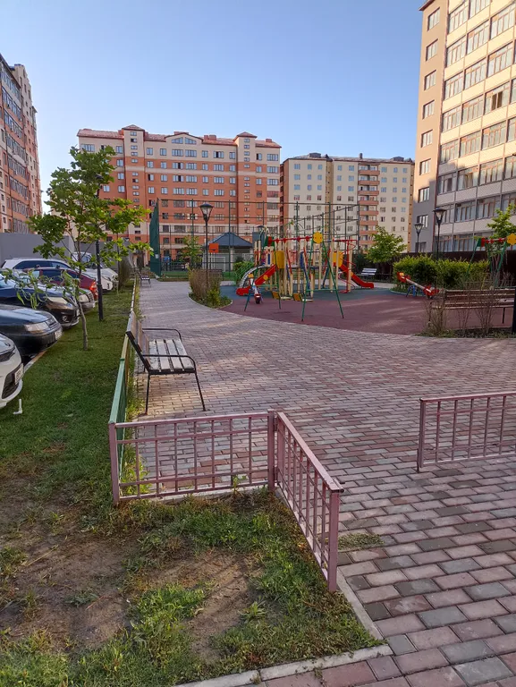 Уютная квартира в центре города, с видом на море