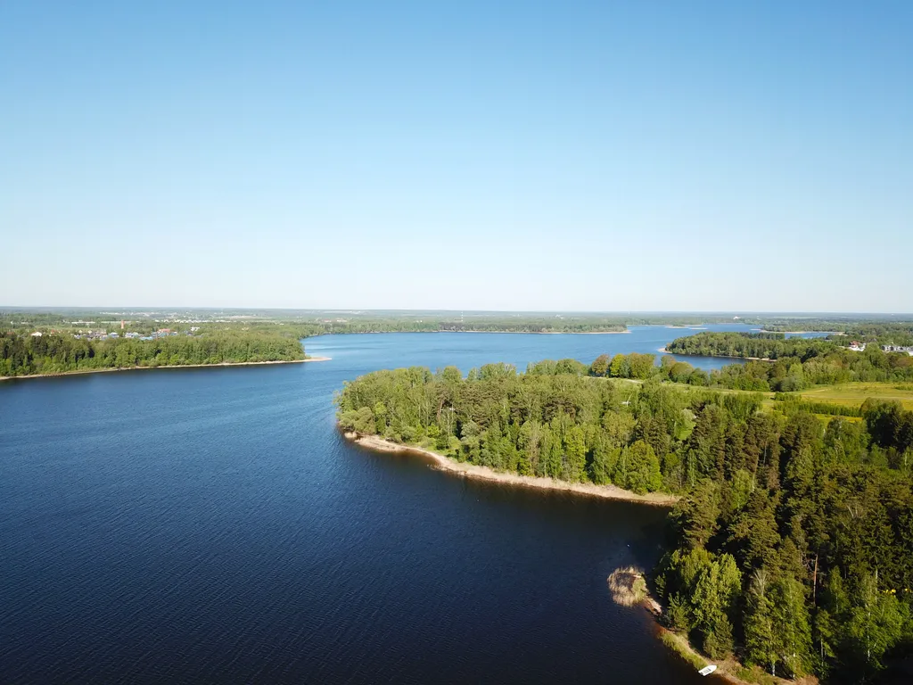 Дом с частным пляжем