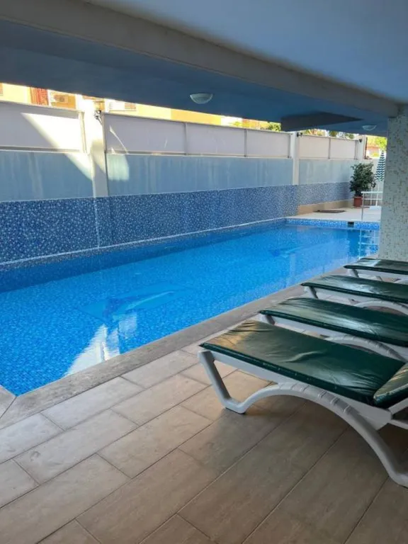 Квартира рядом с пляжем Клеопатра