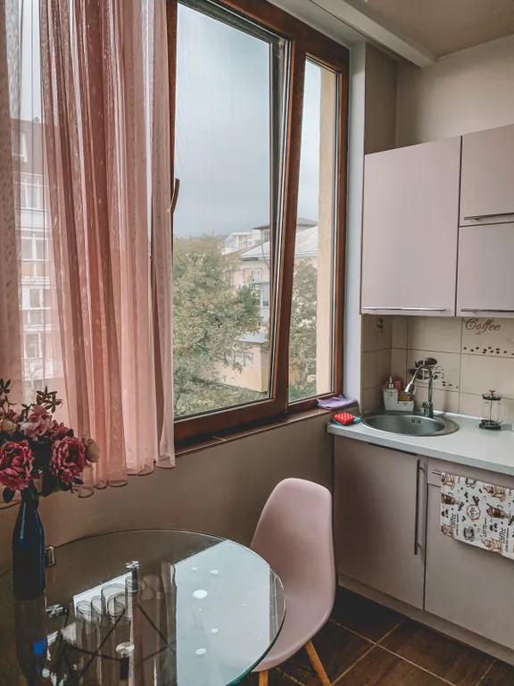 Уютная квартира в 200м от моря в большой Ялте с  видом на море и горы