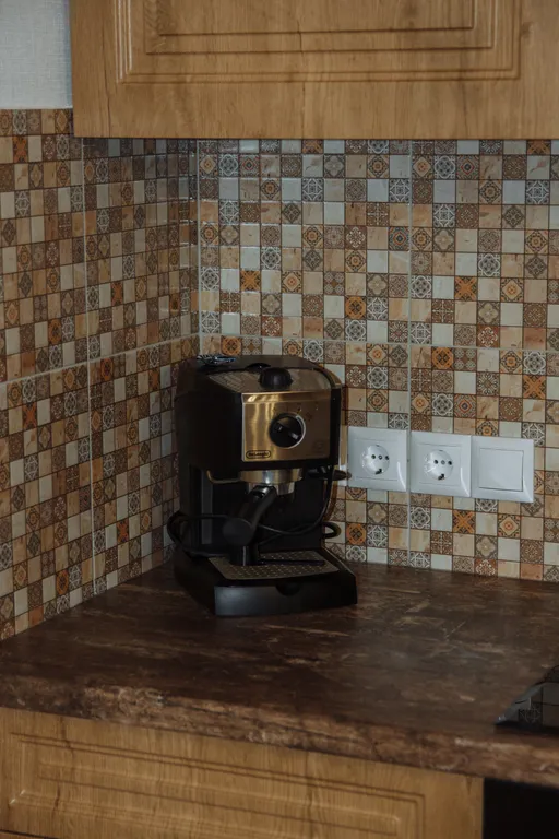 Уютный коттедж в сосновом лесу с видом на озеро