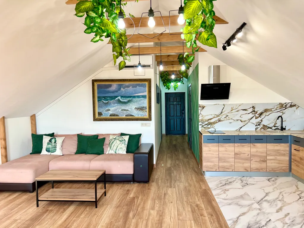 Квартира Дизайнерская двухкомнатная квартира с бассейном в центе Анапы — Анапа