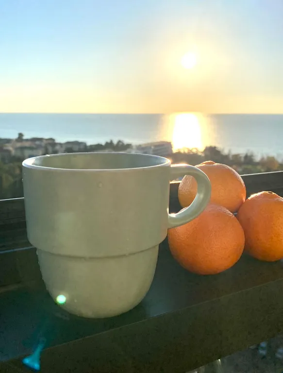 Квартира Квартира в ЖК Морская симфония с панорамным видом на закат — Адлер