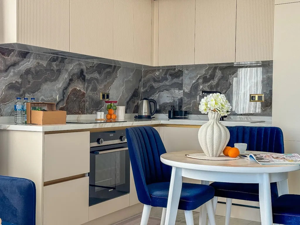 Вид на море и горы: уютные апартаменты 1+1 для всей семьи