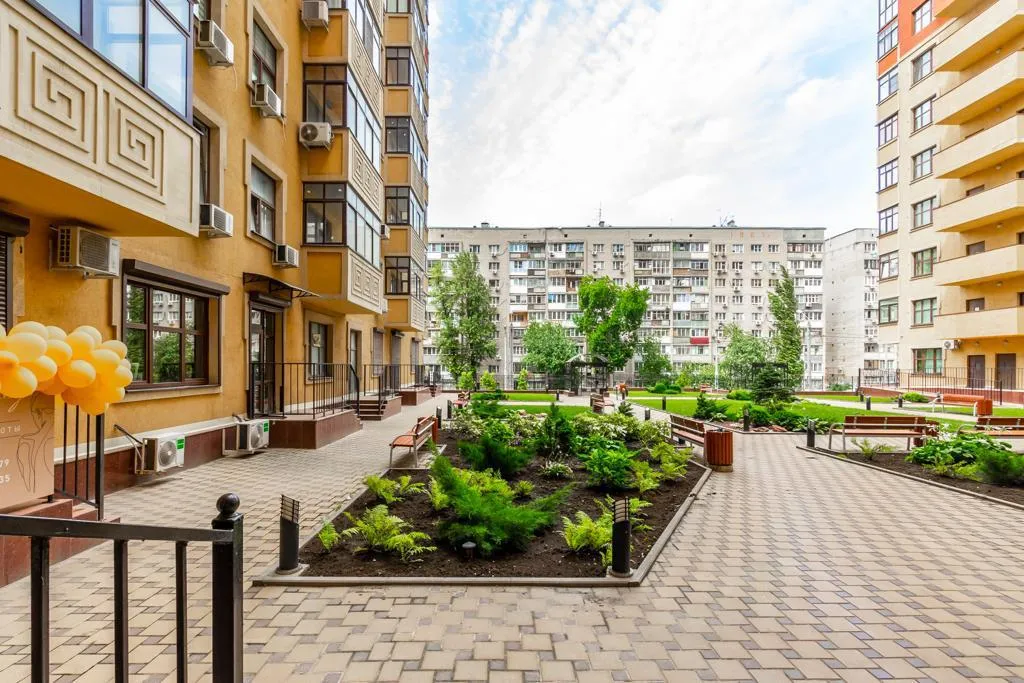 Квартира Квартира Евротрешка в самом центре города с террасой на крыше — Ростов-на-Дону