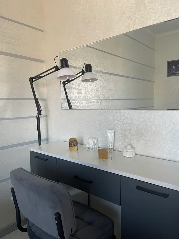 Новая квартира с видом на море в центре