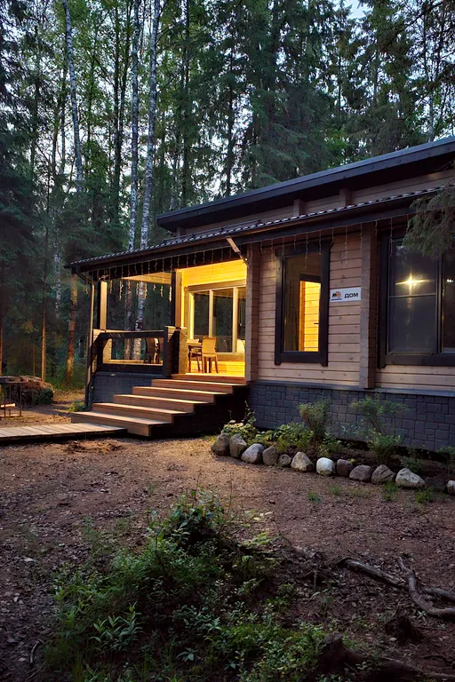 Дом в лесу на Валдае