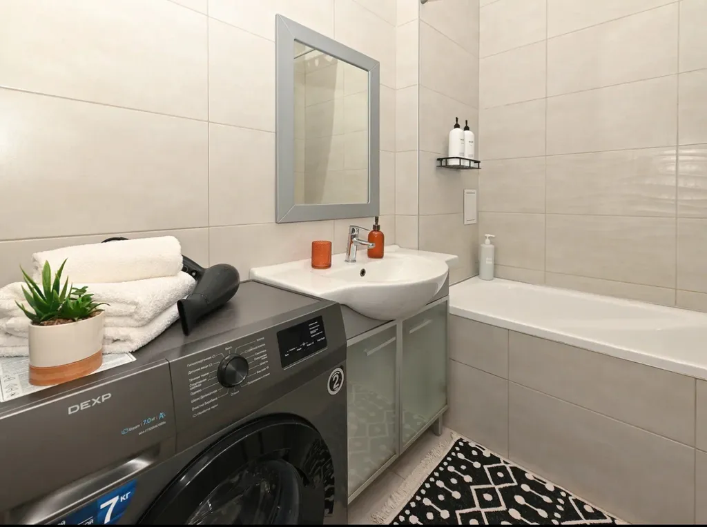 Квартира 3-комнатная Квартира — Калининград