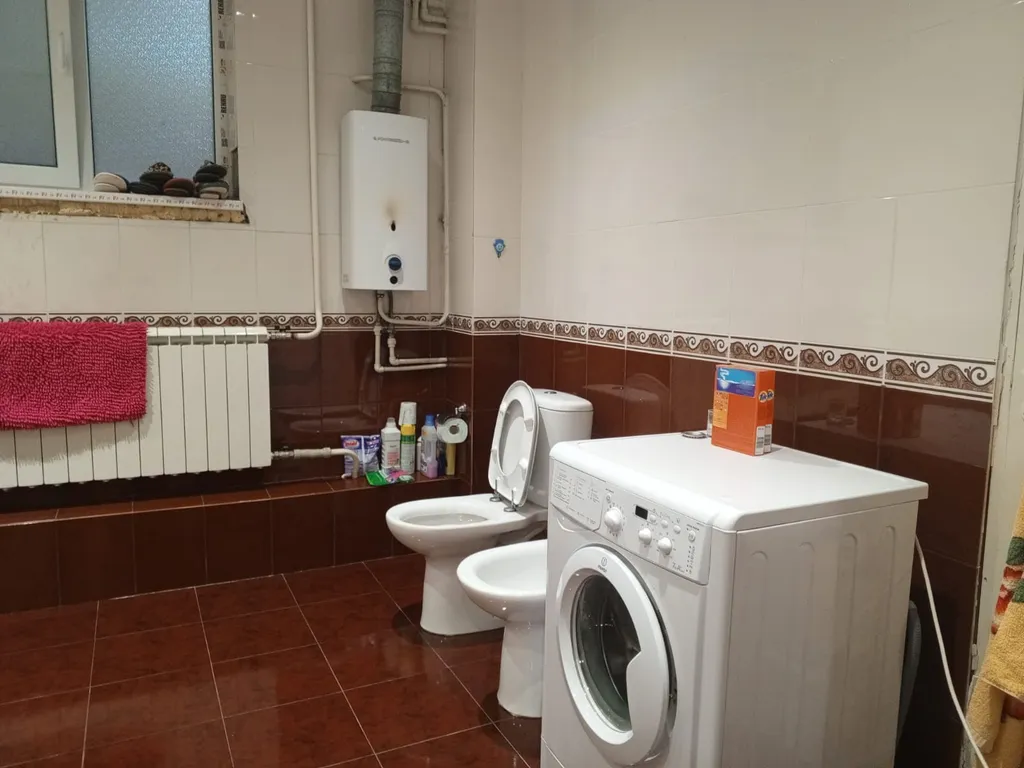 Отдельный большой дом в курортной зоне, с беседкой и мангалом.