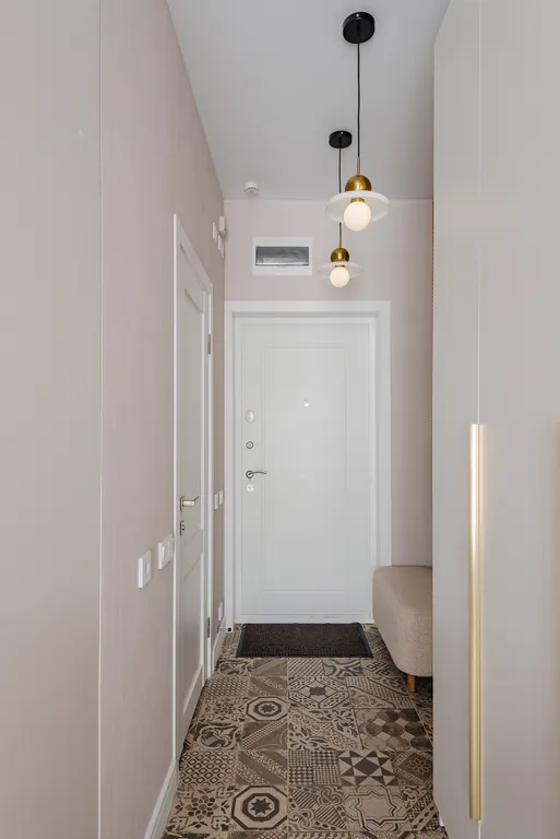 Новая и современная студия рядом с метро