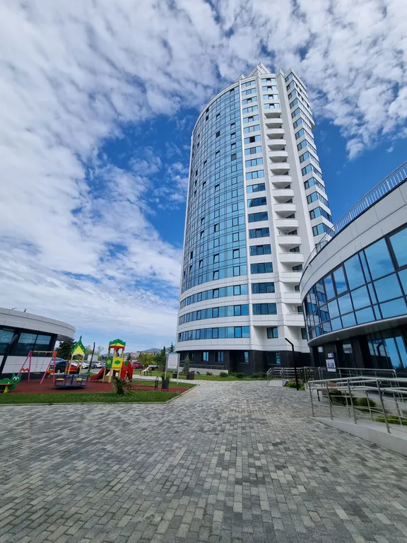 Квартира с панорамой на море, с бассейном на территории ЖК
