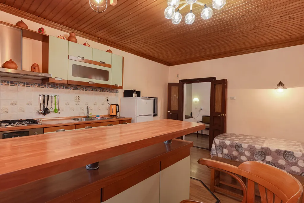 5-комнатный Дом