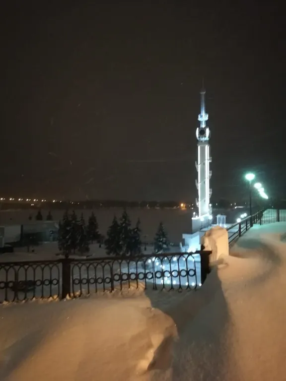 Романтичная однушка с камином на Волжской набережной